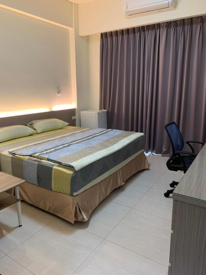 Emerald Diamond Building 1 Zhunan Екстериор снимка