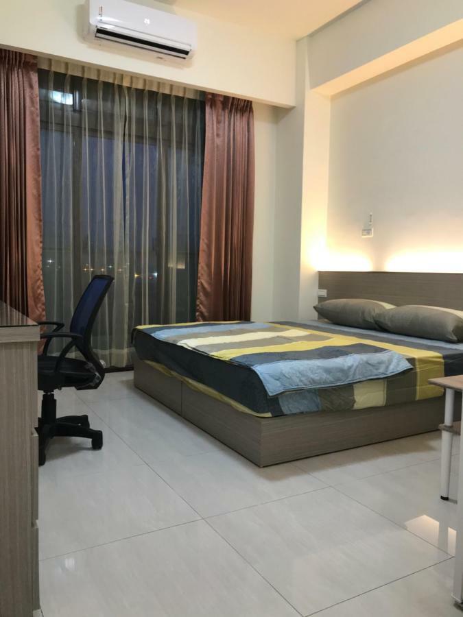 Emerald Diamond Building 1 Zhunan Екстериор снимка